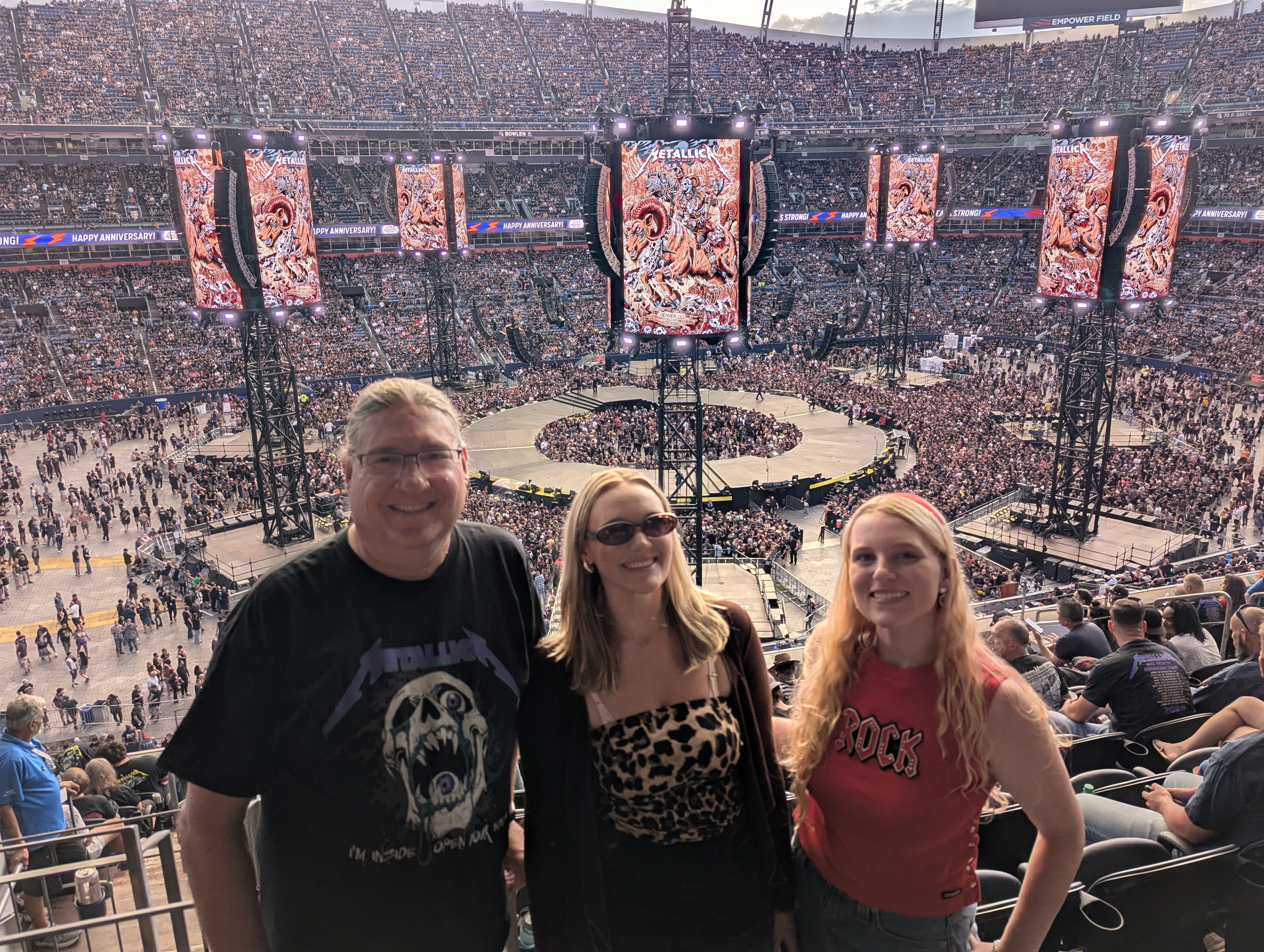 Metallica, Empower Field, Denver, Colorado, Michael Sanders, Valerie Lyon